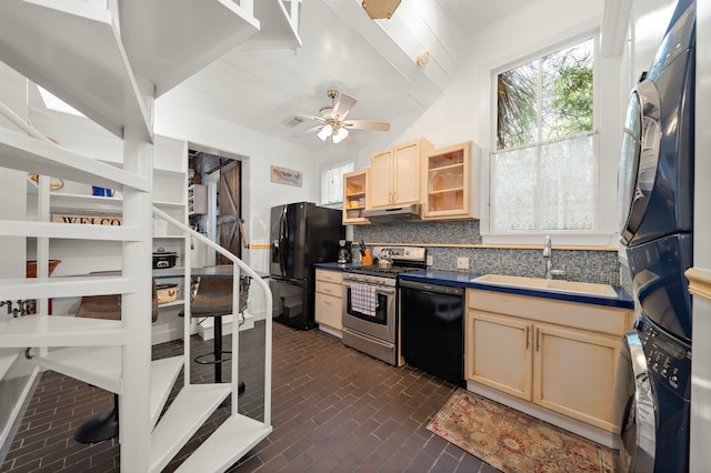 kitchen with sink, tasteful backsplash, light brown cabinets, ceiling fan, and black appliances