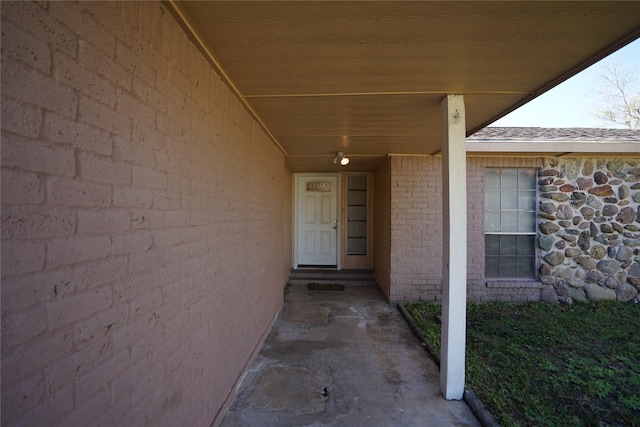 view of entrance to property