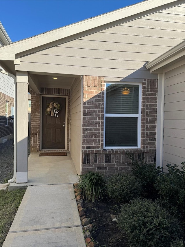 view of entrance to property