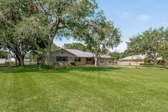 exterior space featuring a yard