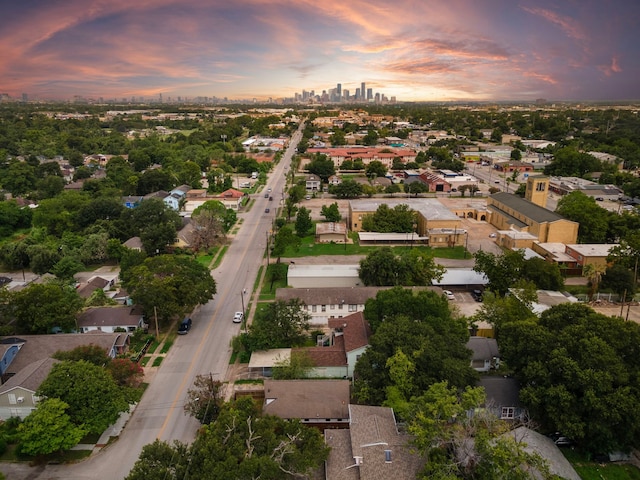 view of aerial view at dusk