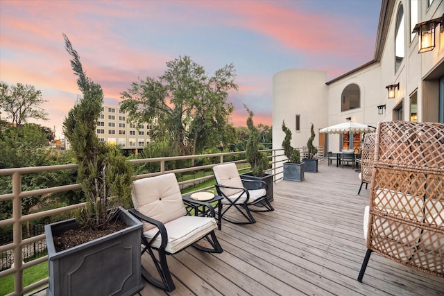 view of deck at dusk