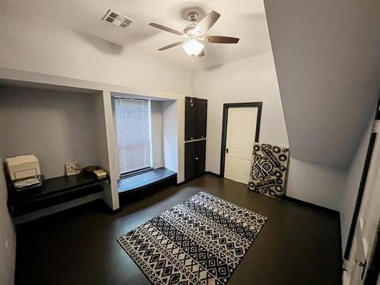 bedroom featuring ceiling fan