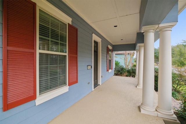 view of patio featuring covered porch