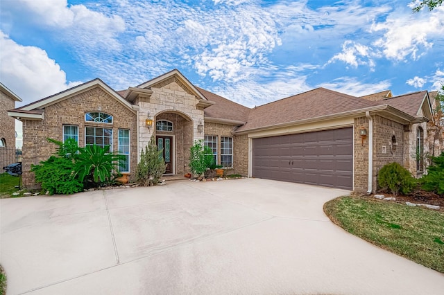 view of front of house featuring a garage