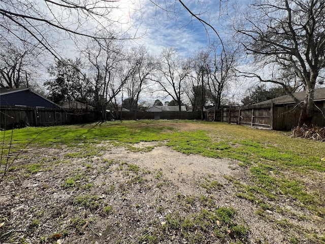 Listing photo 2 for 5905 Beechnut St, Houston TX 77074