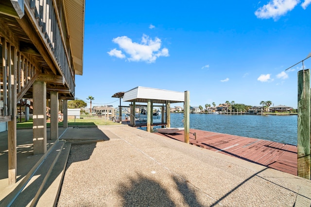 dock area featuring a water view