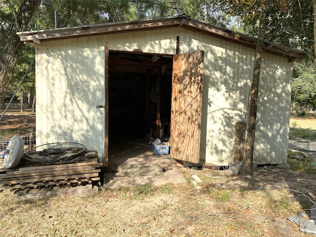 view of outbuilding