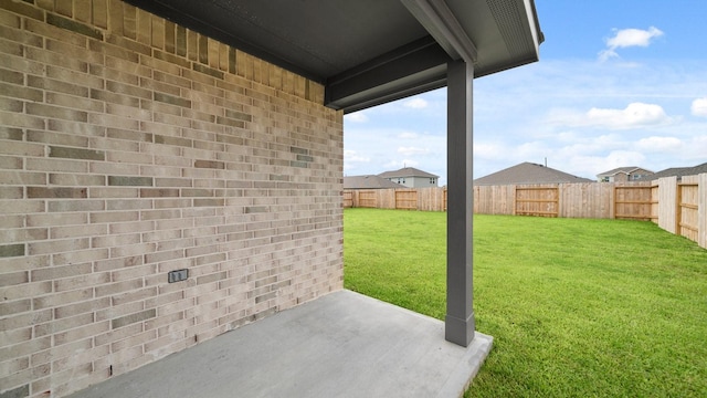 view of yard with a patio area