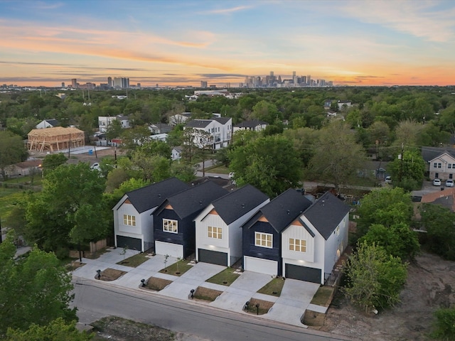 view of aerial view at dusk