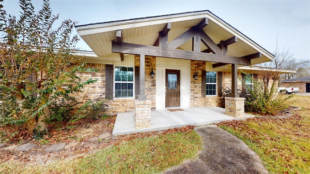 view of front of property with covered porch