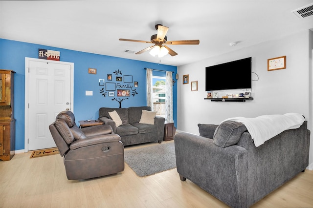 370 Goldenrod, Livingston, TX 77351 - photo 11