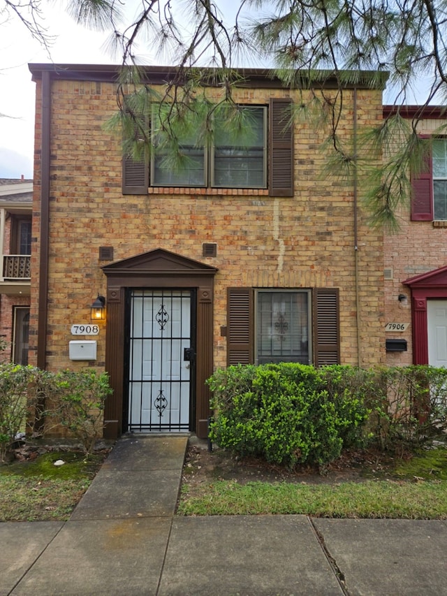 view of townhome / multi-family property