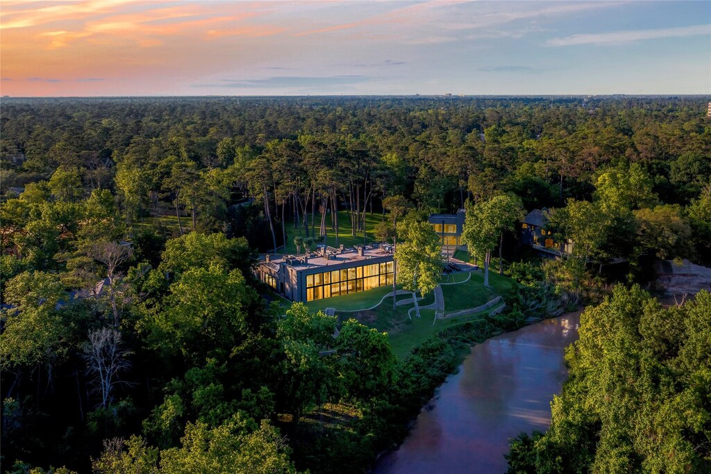 306 Longwoods Ln, Houston, TX 77024 - aerial view featuring a water view and a wooded view