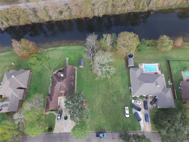 bird's eye view with a water view