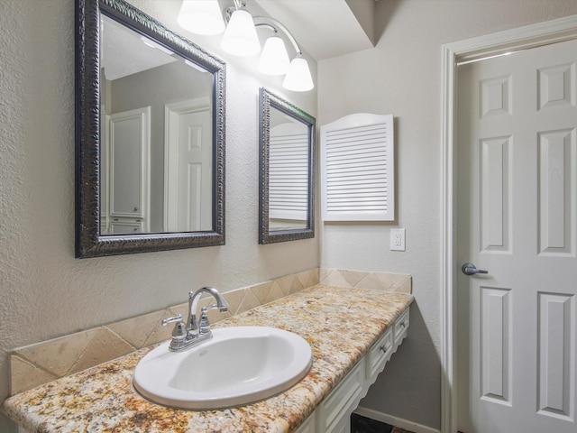 bathroom with vanity