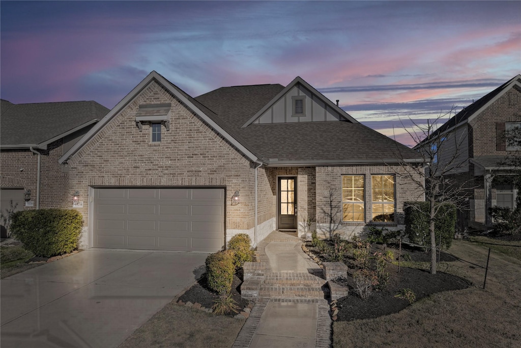 view of front of house with a garage