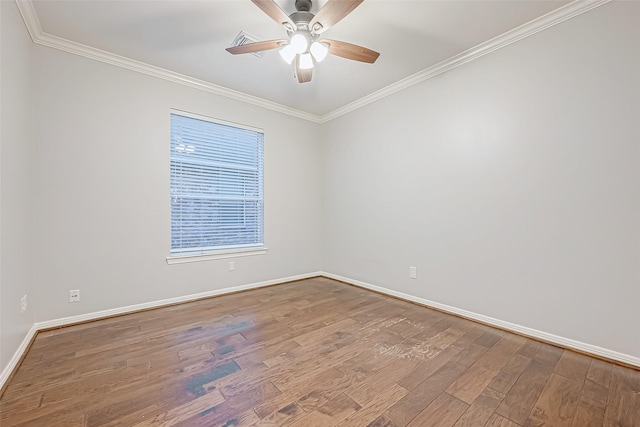 unfurnished room with wood-type flooring, ceiling fan, and crown molding