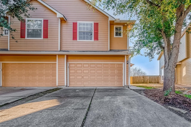 view of front property featuring a garage