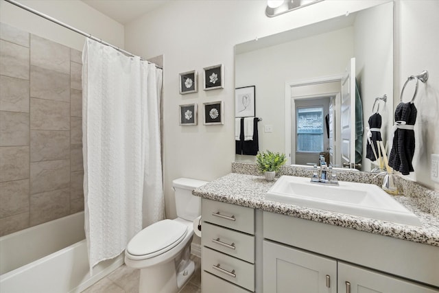 full bathroom featuring vanity, toilet, and shower / tub combo with curtain