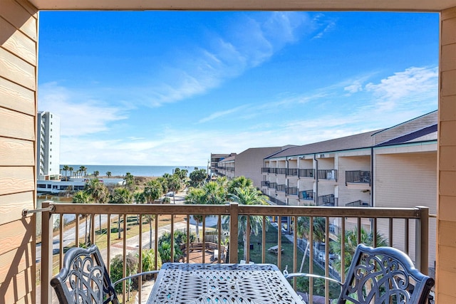 9520 Seawall Blvd Unit 354, Galveston, TX 77554 - balcony featuring a water view