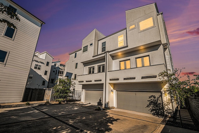 view of front of property featuring a garage