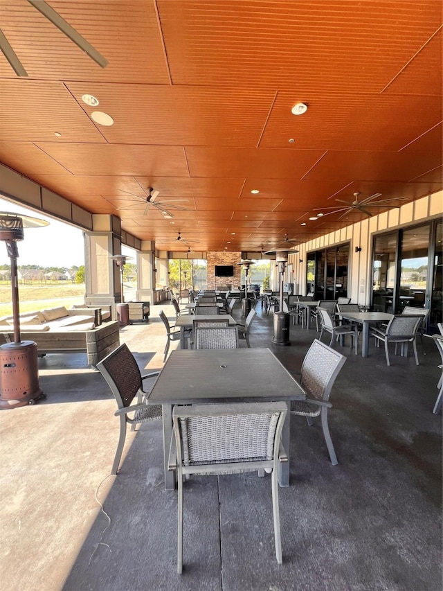 view of patio with ceiling fan