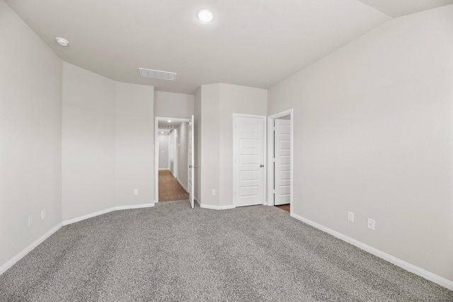 unfurnished bedroom featuring carpet flooring