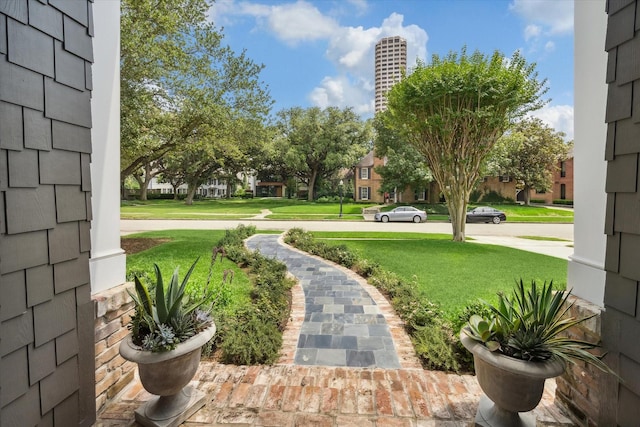 exterior space featuring a yard