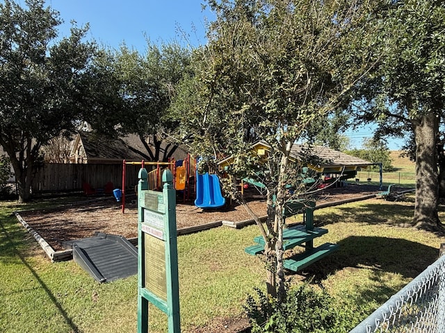 view of play area featuring a yard