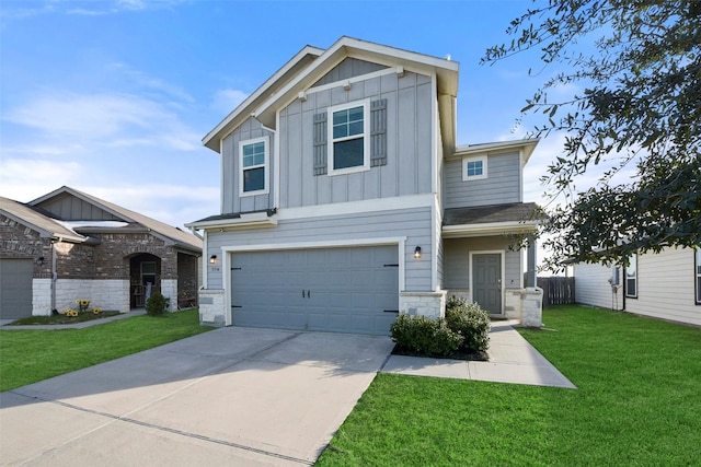 craftsman house with a garage and a front yard