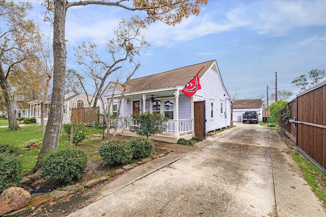 bungalow featuring covered porch