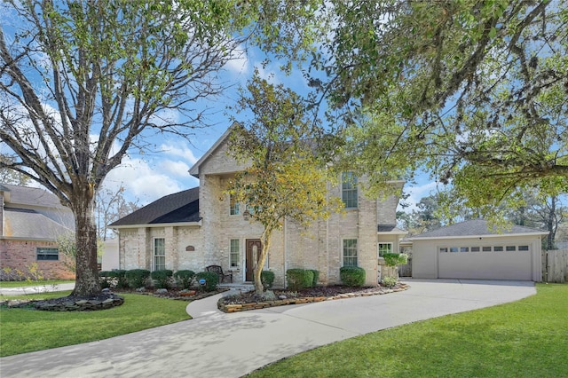 view of front of property with a front yard