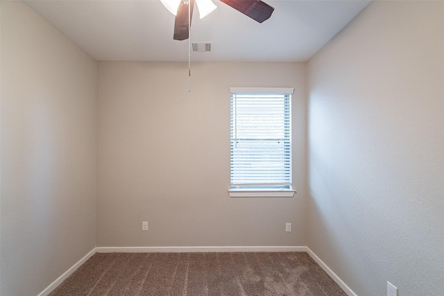 unfurnished room featuring carpet and ceiling fan