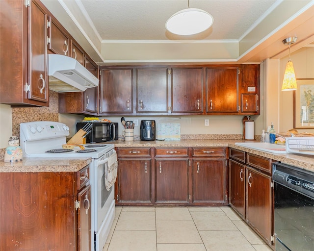 kitchen with ornamental molding, a textured ceiling, hanging light fixtures, and black appliances