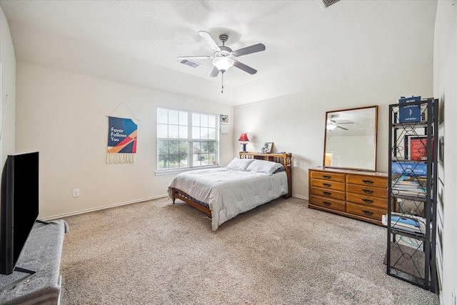 bedroom featuring carpet floors and ceiling fan