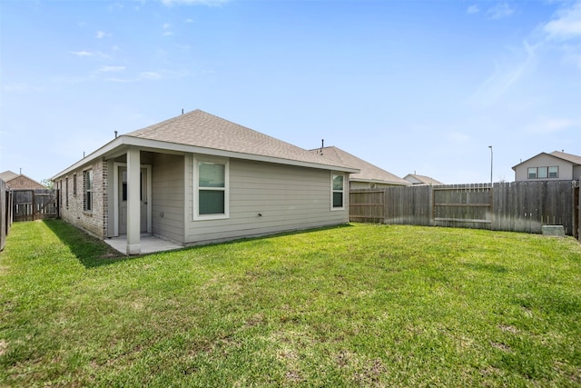 18415 Running Shadow Ct, Hockley, TX 77447 - rear view of property with a shingled roof