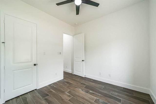 unfurnished bedroom featuring ceiling fan