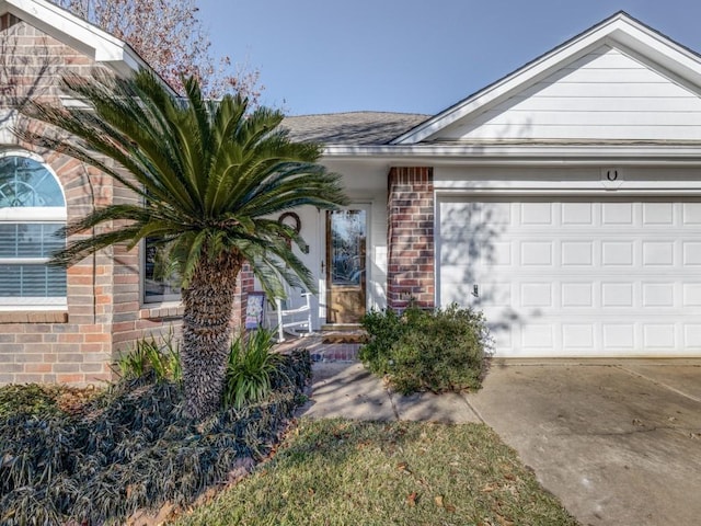 single story home featuring a garage