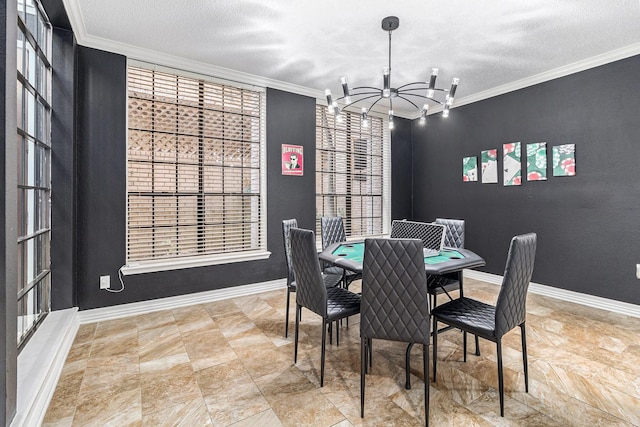 dining space featuring an inviting chandelier, crown molding, and a textured ceiling