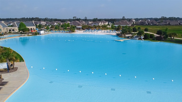 view of swimming pool