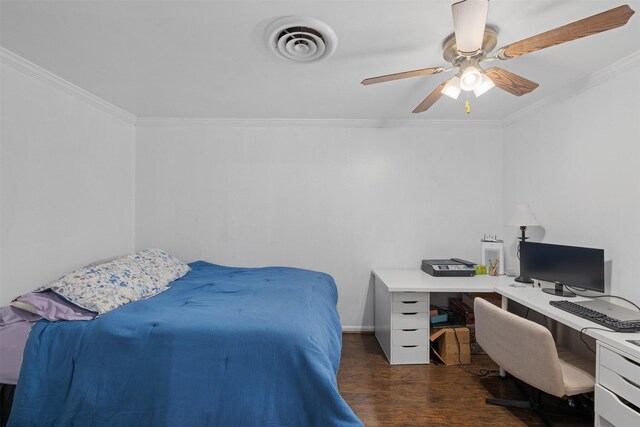 bedroom featuring dark hardwood / wood-style flooring, crown molding, and ceiling fan