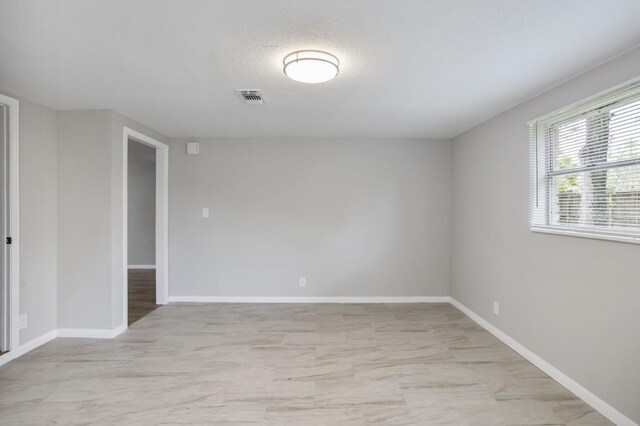 3114 Carolyn St, Bacliff, TX 77518 - photo 15