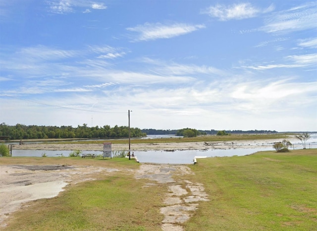 view of yard with a water view