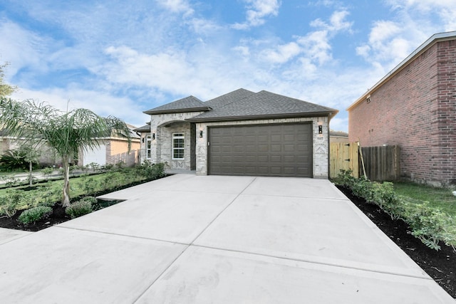 view of front facade featuring a garage