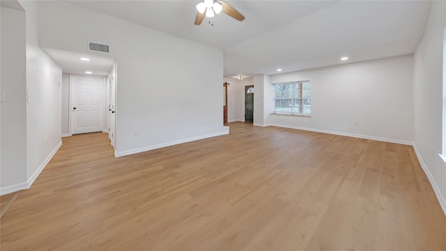 unfurnished room featuring light hardwood / wood-style floors and ceiling fan