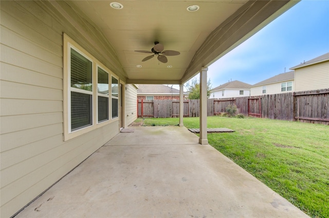 view of patio with ceiling fan