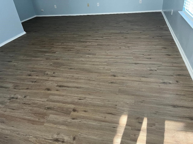 room details featuring hardwood / wood-style floors