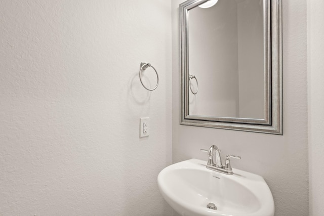 bathroom with sink