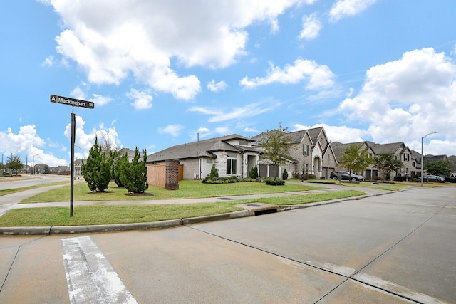 view of front of house with a front yard